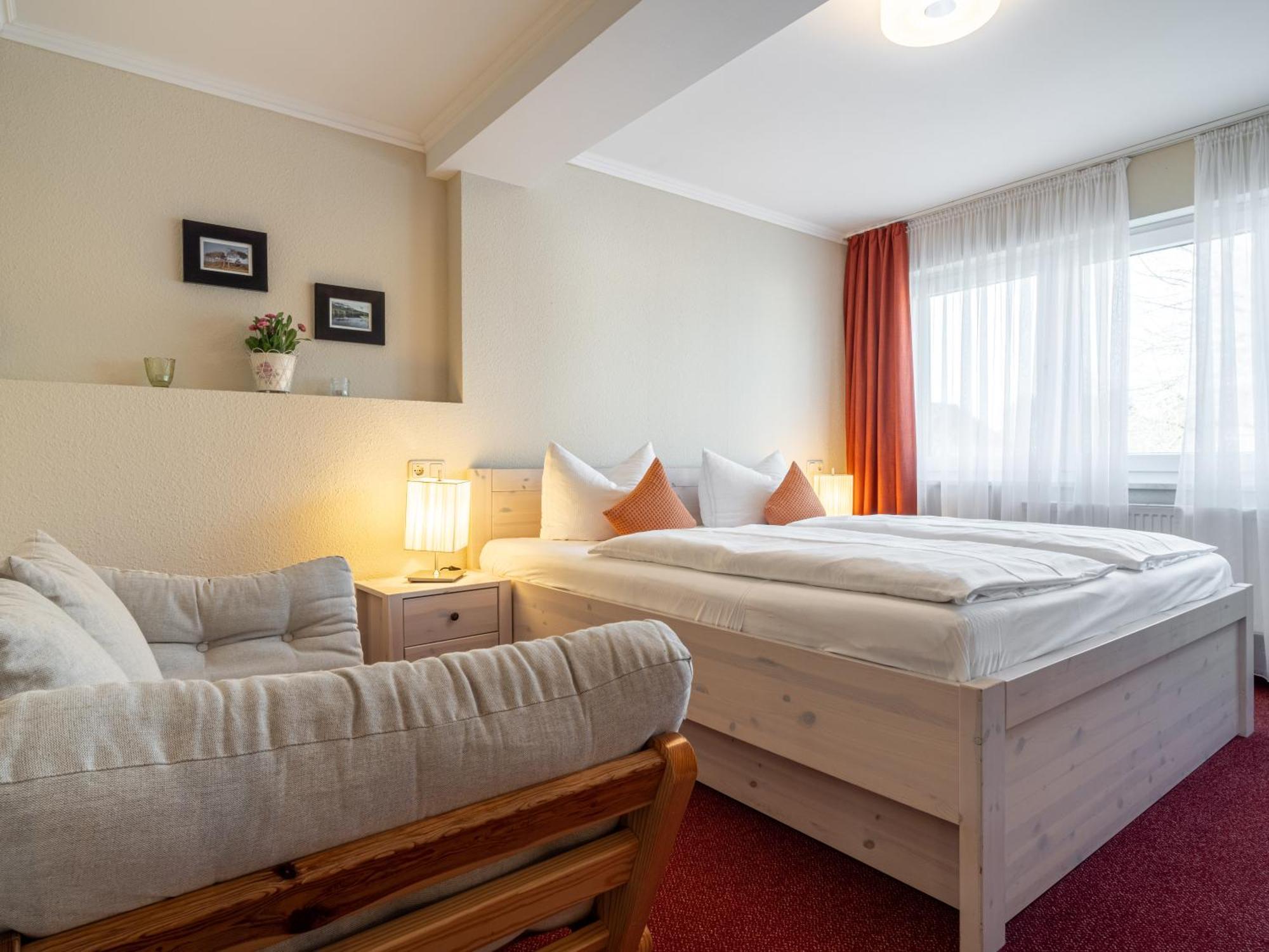 Hotel Stone Zingst Buitenkant foto