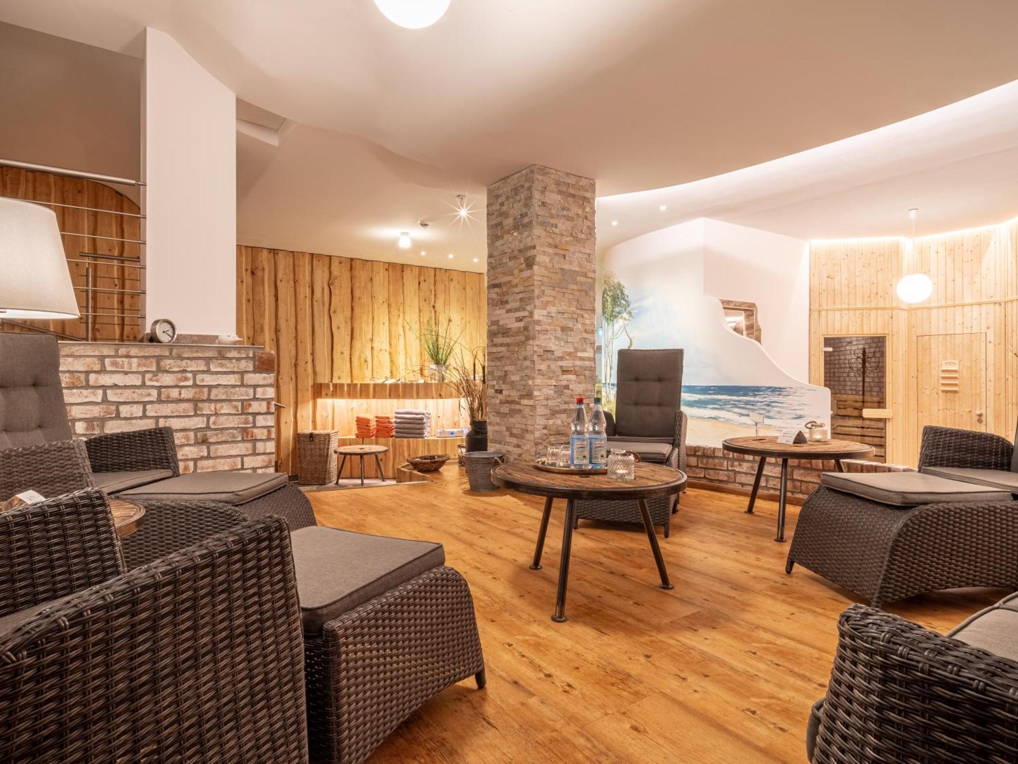 Hotel Stone Zingst Buitenkant foto